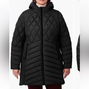 Bernardo Walker Packable Insulated Coat with removable hood